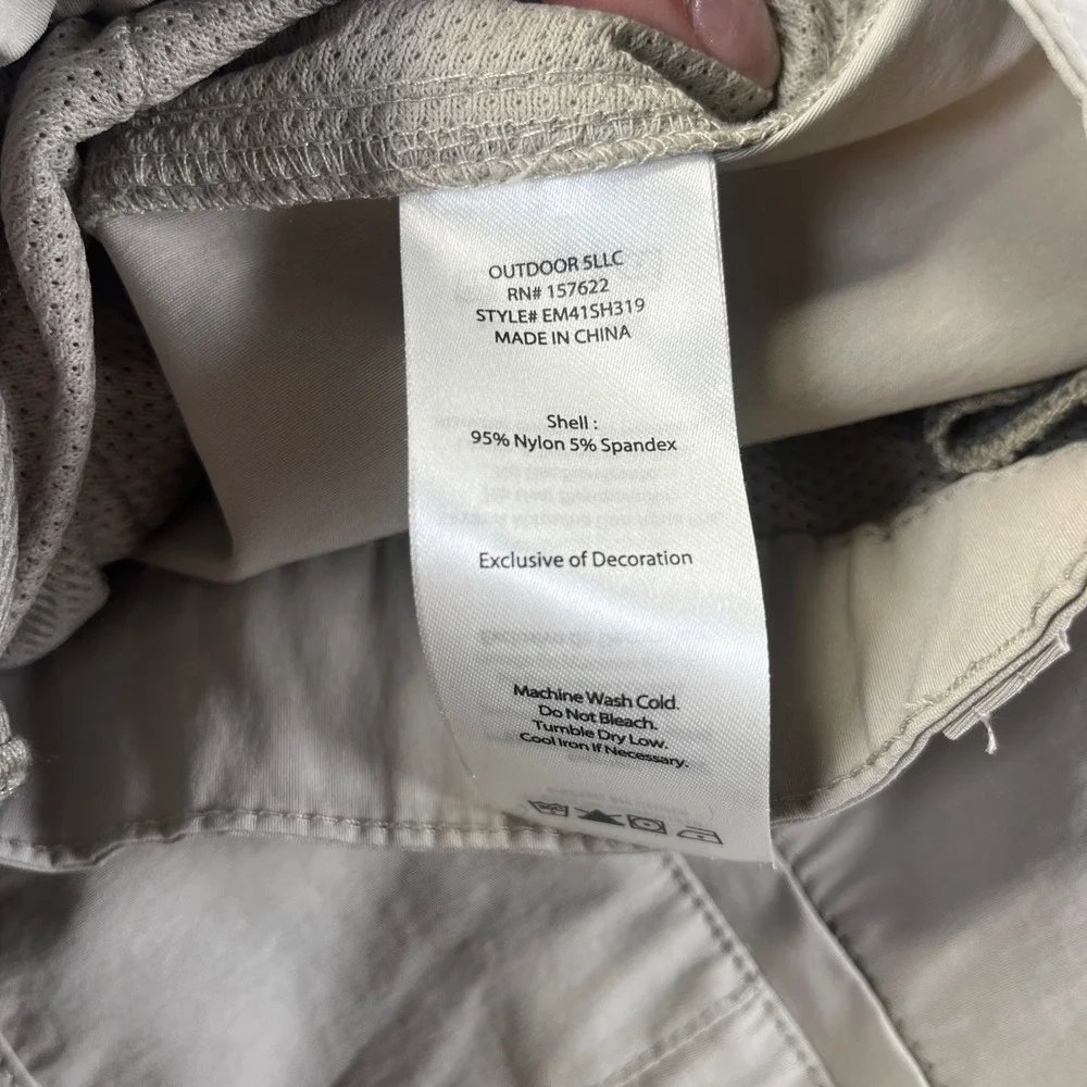 Eddie Bauer Mens Outdoor Cargo Shorts Gray EM41SH319 Size 42 Nylon Spandex‎